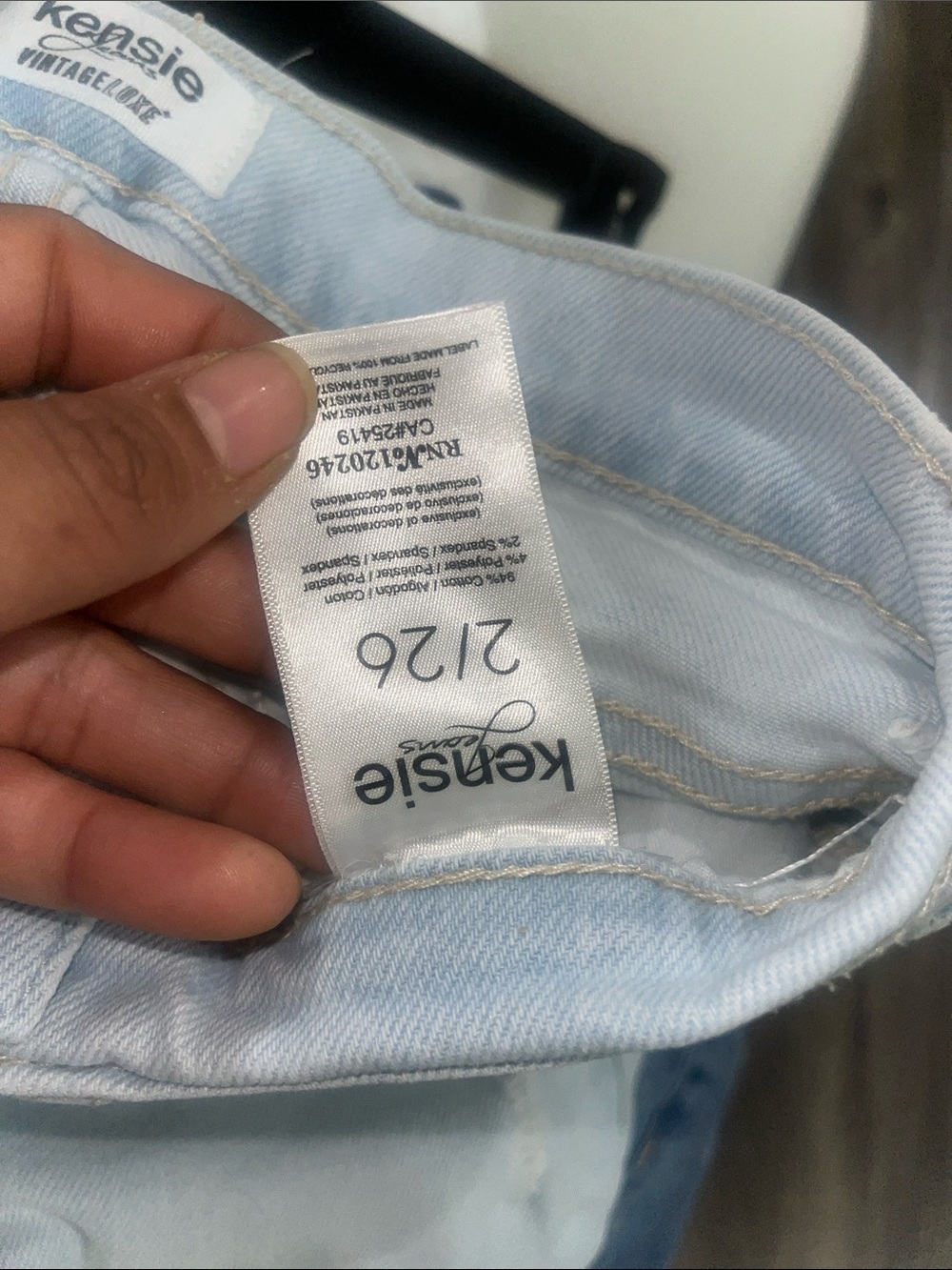 Kensie Light Wash Cropped Ankle Jeans - Pale Blue - Picture 4 of 4